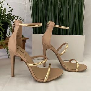 BEBE NUDE & GOLD STILETTO HEEL OPEN TOE ZIP BACK.